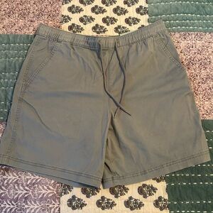 Magellan shorts